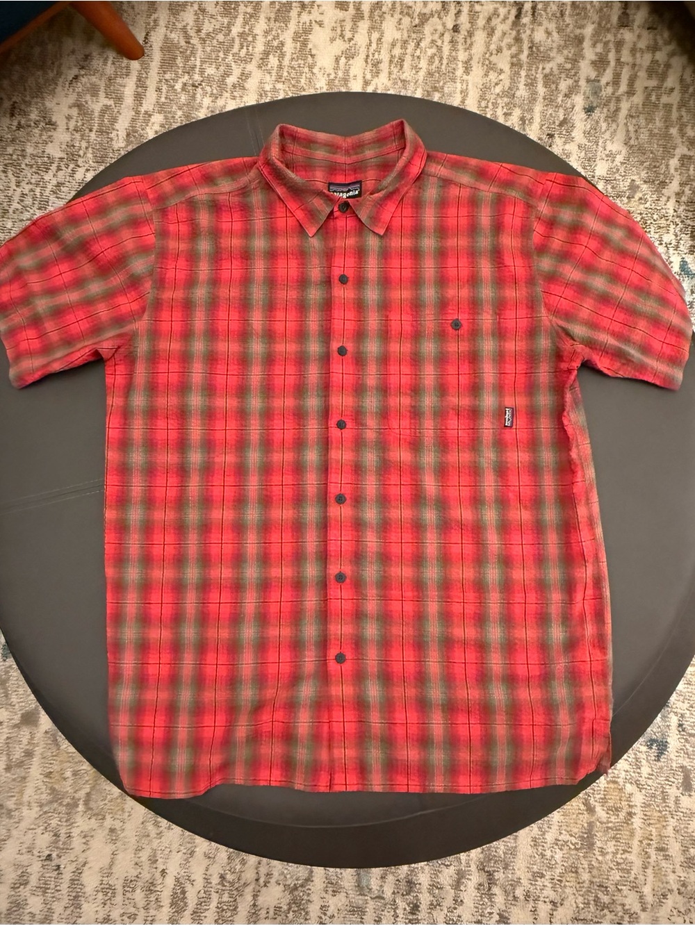 Patagonia Puckerware Hiking Button Down Red Plaid Shirt Men’s L